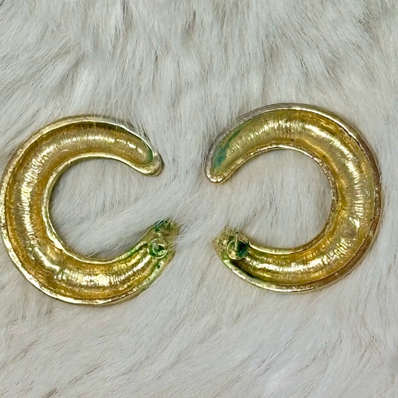 Vintage Rhinestone Crystal and Black Enamel Earrings - Picture 12 of 17